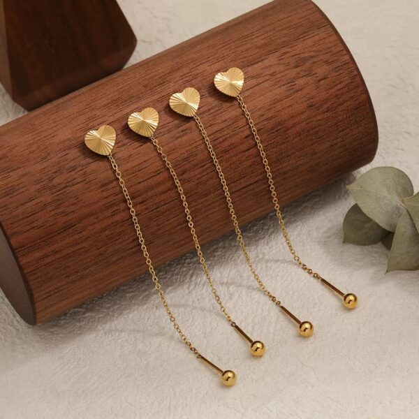 Alternative view of Sui suta earrings Shining love