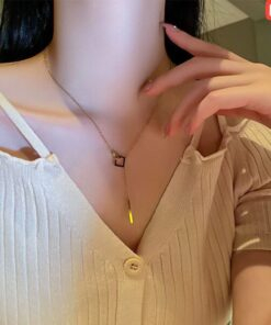 Alternative view of 18K gold polis Interlock rectangular necklace NC136