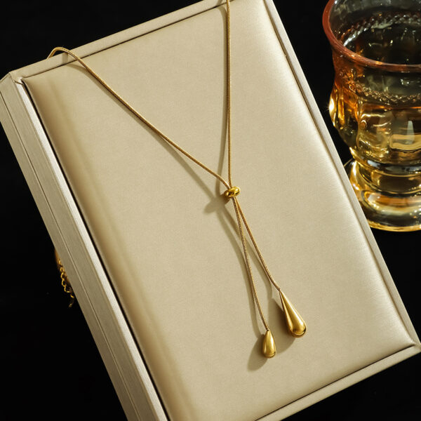 Tie Pair Drop Shape Pendant 22Karet Gold Plated Chain Necklace