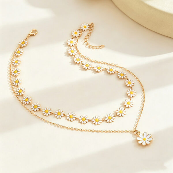 Double Layer White Flower Hanging Pendant 22Karet Gold Plated Necklace