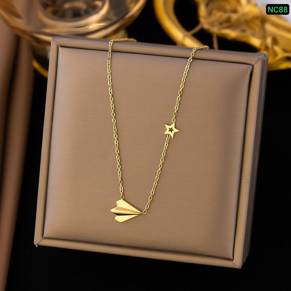 Paper Airplane 18K Gold Necklace NC88