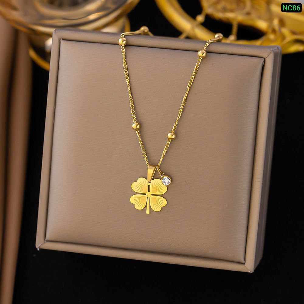 1 Stone 4 Love Flower Necklace 22K gold plated NC86