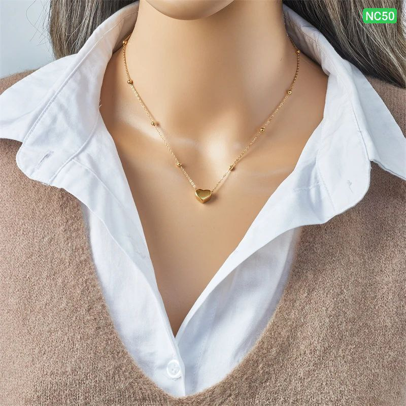 Alternative view of One love multi ball Neckpicee