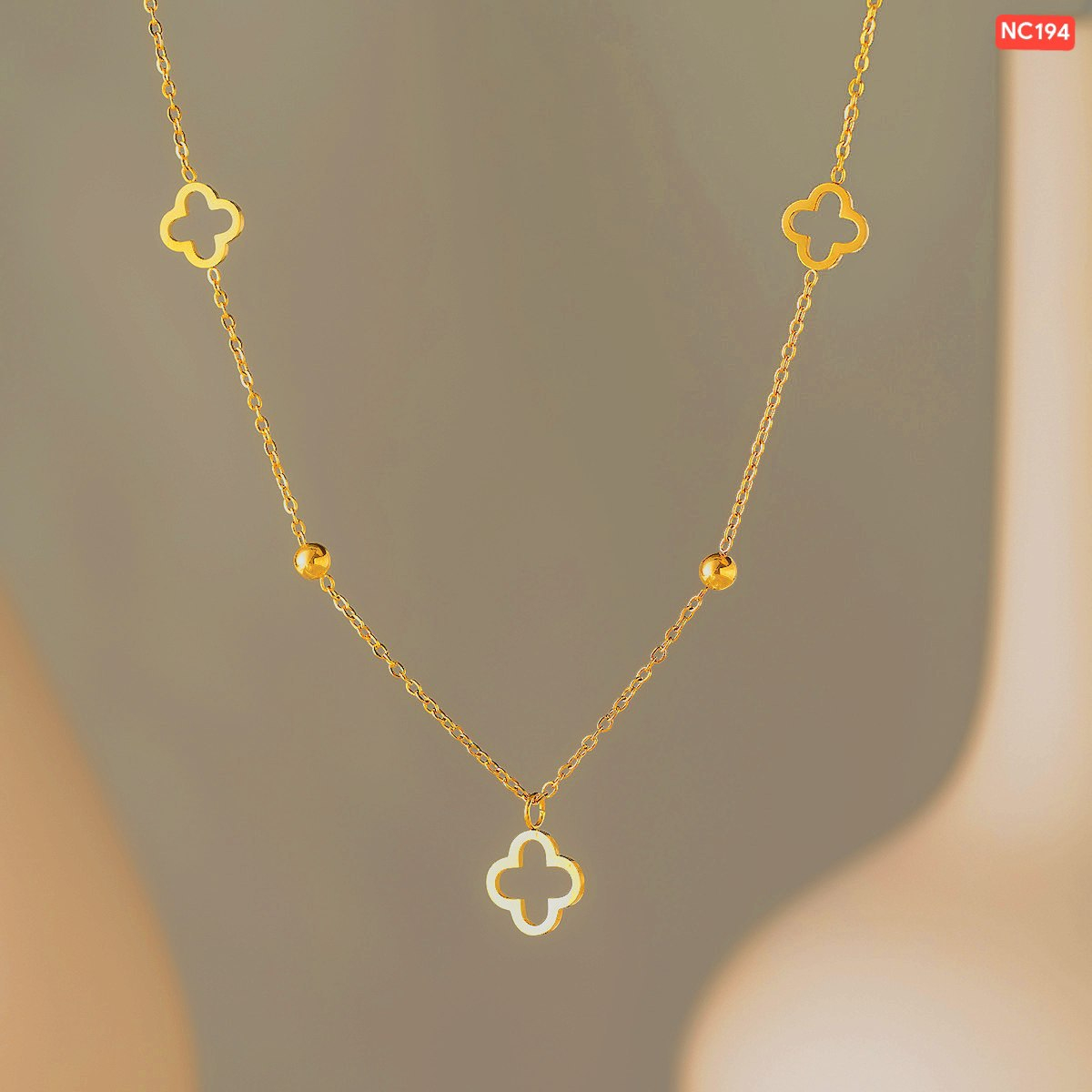3 Flower 2 Ball Gold Necklace NC194 - Image 3