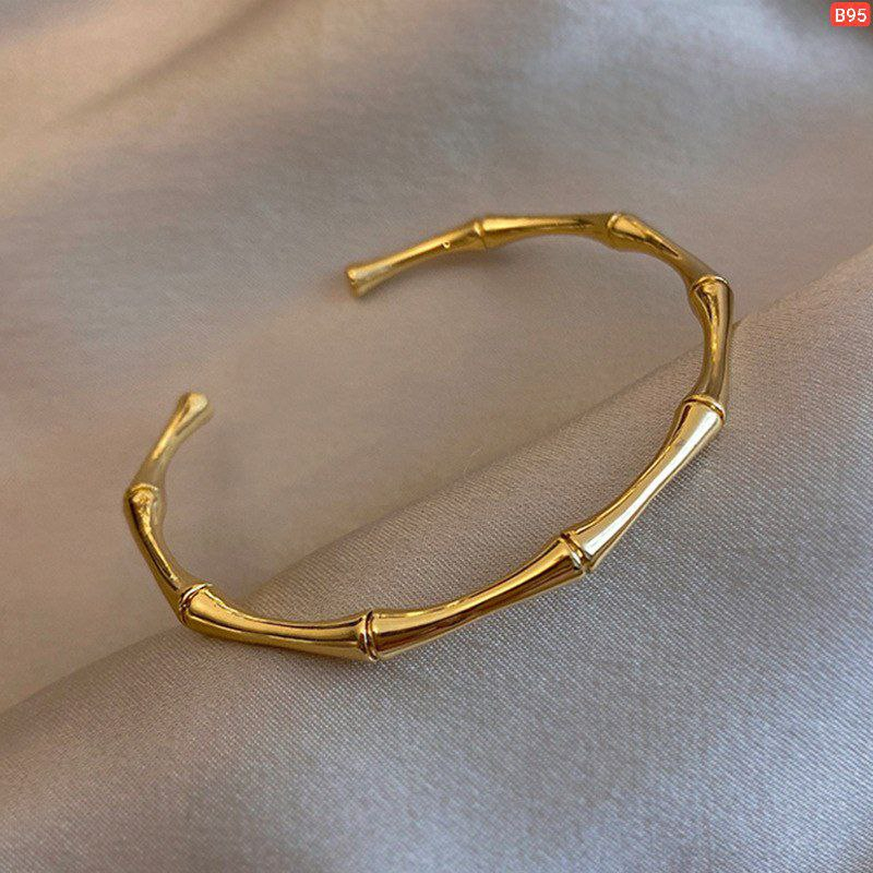 Open Bamboo 18K Gold Bracelet B95 - Image 4