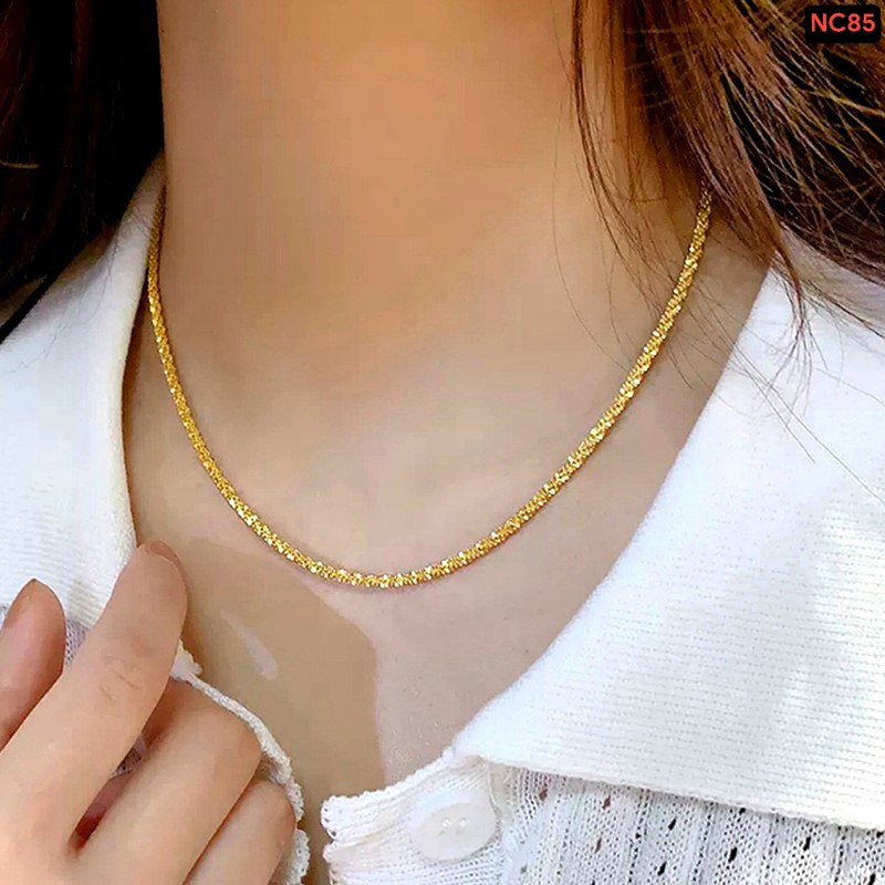 Alternative view of 18K gold plated plane necklace🌸