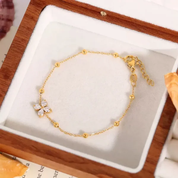 8 Ball 1 Flower Zircon Stone Bracelet