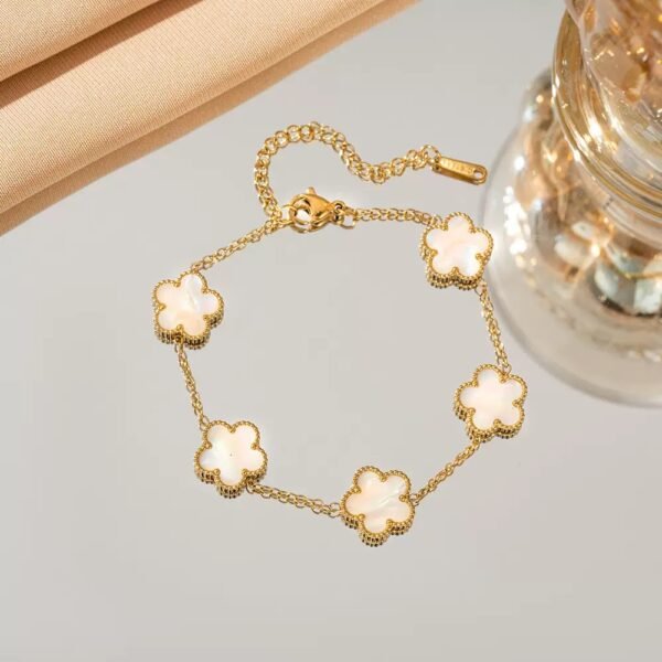 Roman 5 flower White Color Gold Plated Chain Bracelet