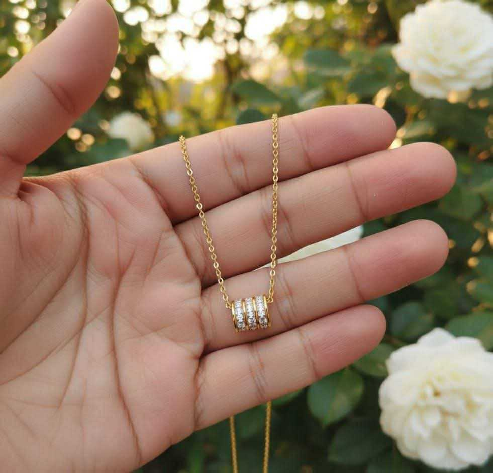 Roller 4 Gold Chip Diamond Necklace NC50C