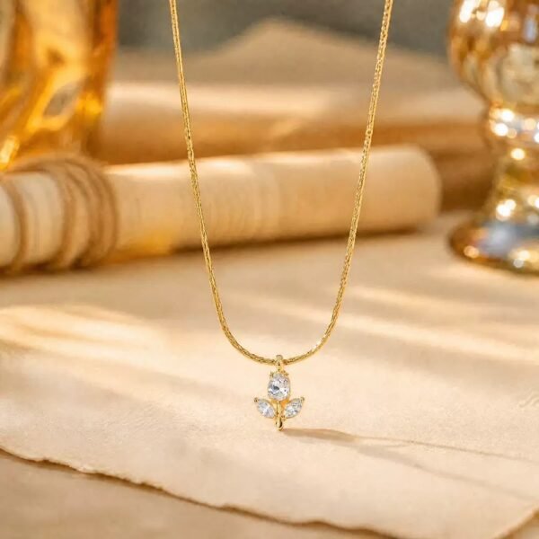 Tulip Pendant Necklace đˇ - Image 3