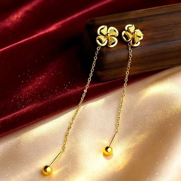 22karet Shining Gold Plated 4 Leaf Sui Suta Earring