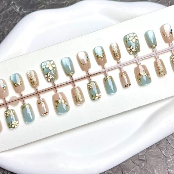 Alternative view of [ 30 Piece ] 100% Waterproof 3D Artwork Artificial Nails ( it's not print ) It's original 3D Work -FKN04